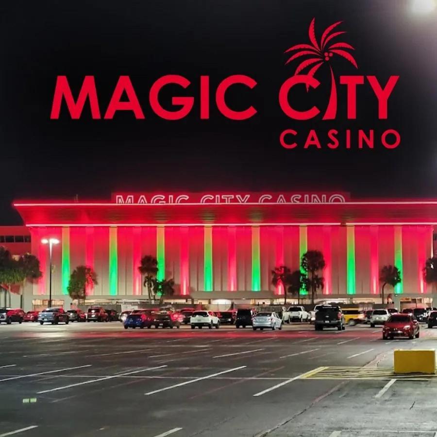 Tiny Place W Private Hot Jacuzzi 7 Min To Miami International Airport Екстер'єр фото